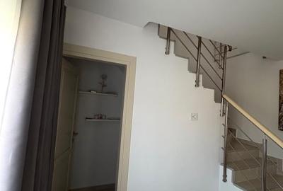 Casă individuală cu 4 camere cu Canalizare în Central - 14