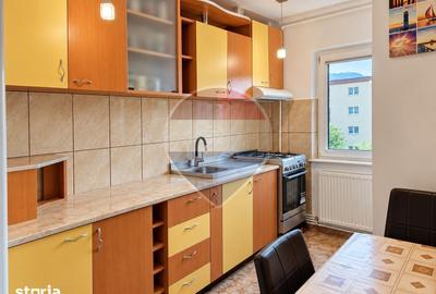 Apartament cu 3 camere în Astra
