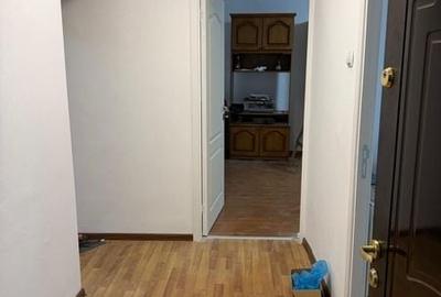 Apartament cu 3 camere decomandat în Mioriței - 7