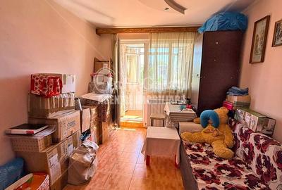 Apartament cu 2 camere în Micro 38