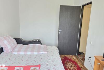 Apartament cu 2 camere decomandat în Piața Centrală