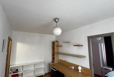 Apartament cu 2 camere semidecomandat în Galata - 4