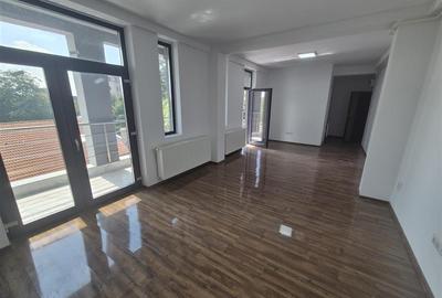 Apartament cu 2 camere decomandat în Călărași