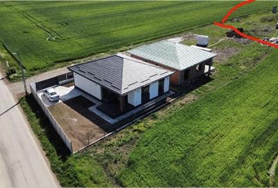 Spațiu comercial, în Ostratu