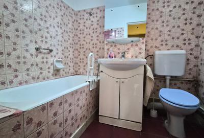Apartament cu 3 camere decomandat în Tomis III - 19