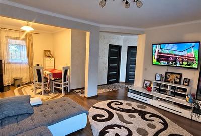 Casă cu 3 camere cu Teren 271 Mp în Moara Nica