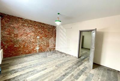 Casă cu 2 camere cu Canalizare în UTA - 5