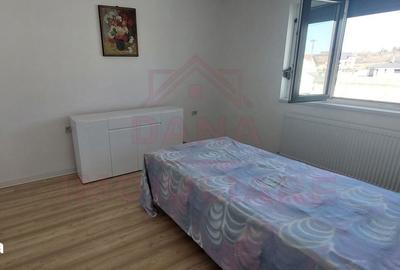 Casă cu 5 camere cu Canalizare în Central - 16