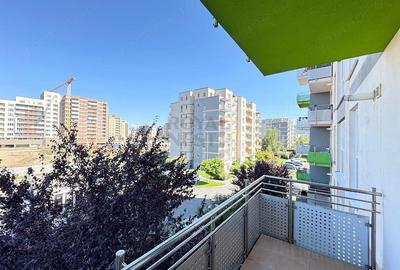 Apartament cu 2 camere decomandat în Tractorul