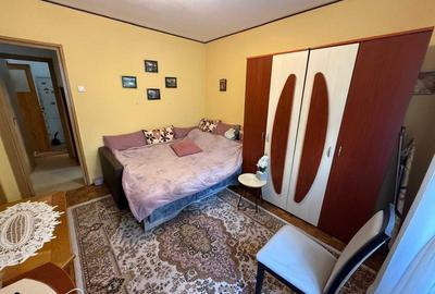 Apartament cu 2 camere decomandat în Central - 3