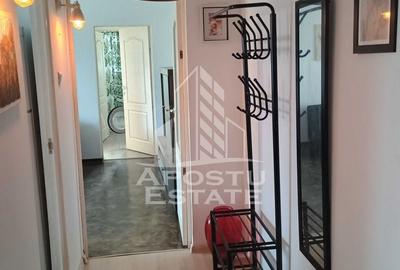 Apartament cu 3 camere semidecomandat, mobilat în Torontalului - 4
