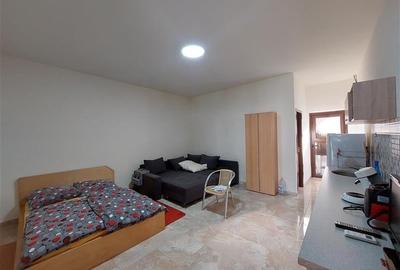 Casă individuală cu 7 camere cu Canalizare în Central - 11