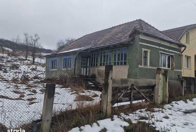 Casă cu 3 camere cu Teren 90 Mp în Sic - 1