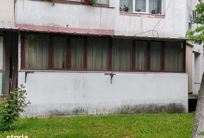 Spațiu comercial, de 55 mp, în Central