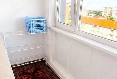 Apartament cu 3 camere semidecomandat în Torontalului - 2