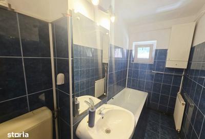 Apartament cu 2 camere decomandat în Tractorul - 14
