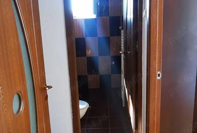 Apartament cu 3 camere semidecomandat în Central - 4