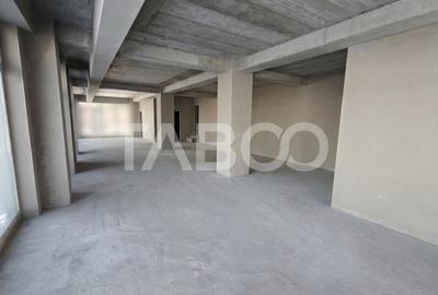 Spațiu comercial, de 169 mp, în Periferie - 5