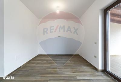 Casă cu 4 camere în Central - 13