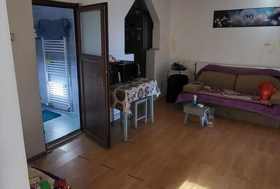 Casă cu 3 camere în Central - 2
