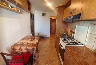 Apartament cu 2 camere decomandat în Central - 3