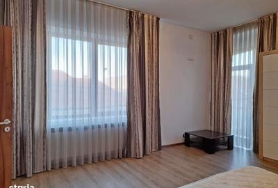 Apartament cu 2 camere semidecomandat în Ultracentral