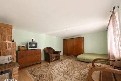 Casă cu 4 camere cu Teren 1500 Mp în Letca Nouă