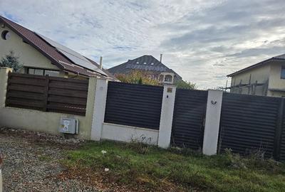 Teren de 330 mp, în Școlilor - 2