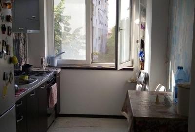 Apartament cu 2 camere semidecomandat în Bucureștii Noi