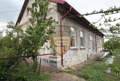 Casă individuală cu 4 camere cu Canalizare în Lumina - 3
