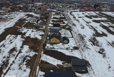 Teren de 650 mp, în Câmpineanca - 3