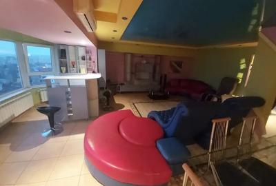 Apartament cu 4 camere decomandat în Copou
