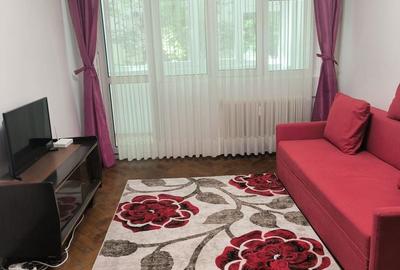Apartament cu 2 camere decomandat în Metalurgiei