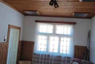 Casă cu 4 camere cu Teren 200 Mp în Poiana Mărului - 3