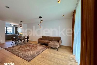 Casă cu 4 camere cu Teren 100 Mp în Central