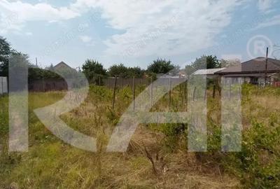 Teren de 2294 mp, în Coșoveni - 6