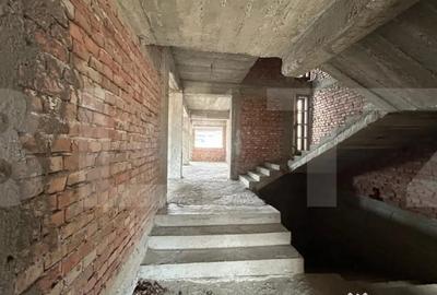 Casă cu 7 camere cu Teren 900 Mp în Dorohoi - 9