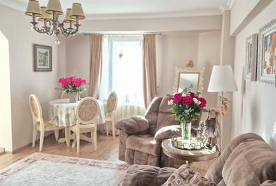 Apartament cu 2 camere decomandat în Ultracentral