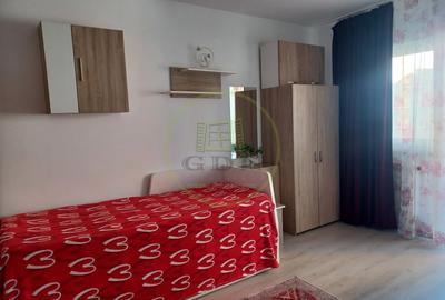 Garsonieră circulară, mobilată în Răcădău