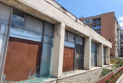 Spațiu comercial, de 250 mp, în Gura Văii