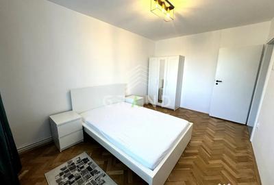 Apartament cu 3 camere decomandat în Grigorescu