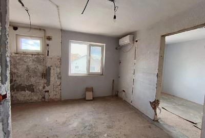 Apartament cu 2 camere nedecomandat în Exterior Vest