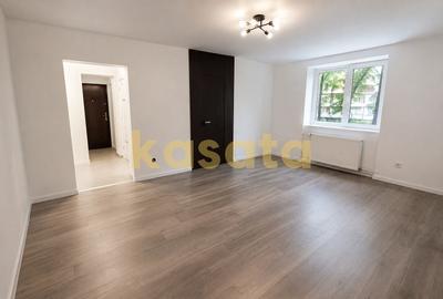 Apartament cu 2 camere semidecomandat în Iancului