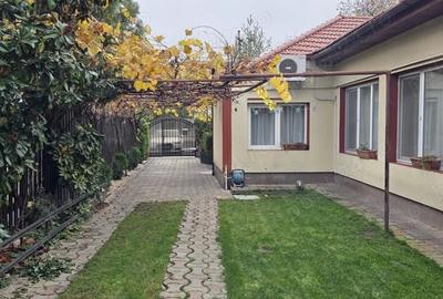 Casă cu 4 camere în Fratelia - 9