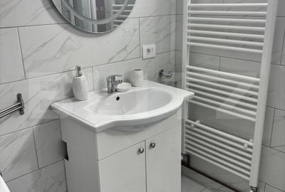 Casă cu 8 camere cu Teren 400 Mp în Central - 6