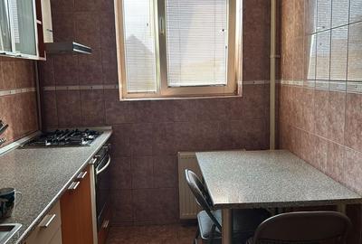 Apartament cu 3 camere în Obor