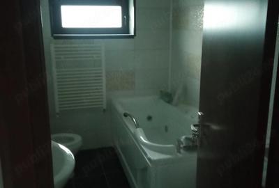 Apartament cu 3 camere decomandat în Dancu - 4
