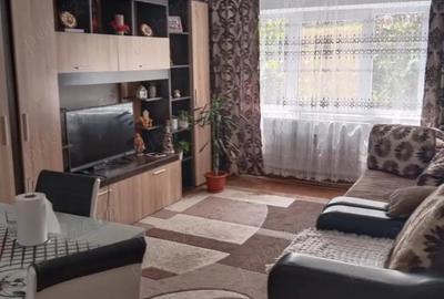 Apartament cu 3 camere decomandat în Rădăuți - 4