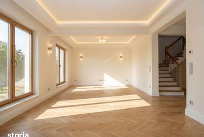 Casă cu 5 camere cu Teren 320 Mp în Central