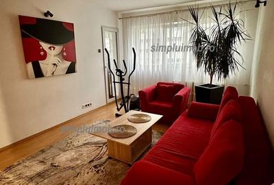 Apartament cu 2 camere semidecomandat, mobilat în Vatra Luminoasă